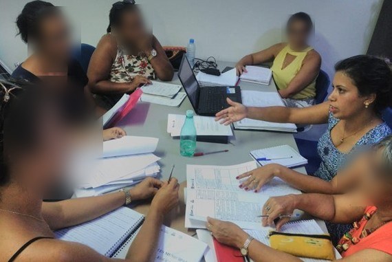 Reunião de planejamento do AEE com equipe pedagógica